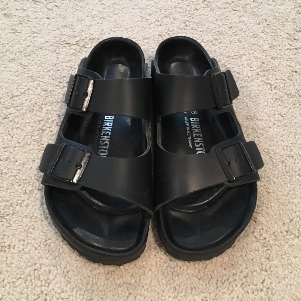 Birkenstock Arizona Black EUC sandals